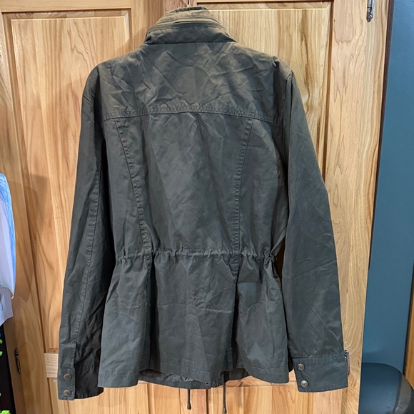 Dark Olive Utility Jacket for Women - Picture 5 of 6